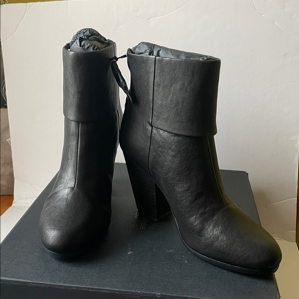 Rag and Bone Classic Newbury Bootie Black EU-37 US-7